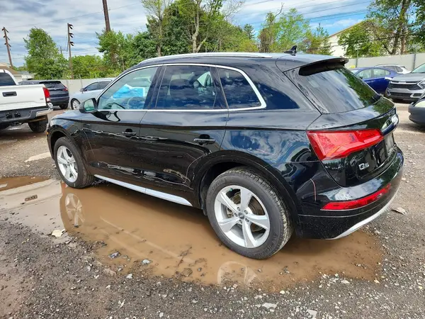 WA1BNAFY6L2036694 2020 AUDI Q5 - Image 2