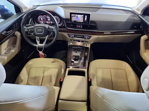 WA1BNAFY7J2004799 2018 AUDI Q5 - Image 8
