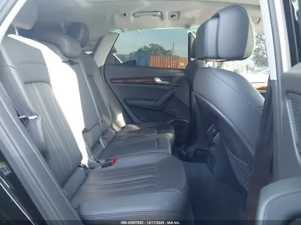 WA1BNAFY7J2006567 2018 AUDI Q5 - Image 8