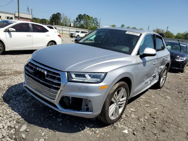 WA1BNAFY7J200817 2018 AUDI Q5 - Image 1