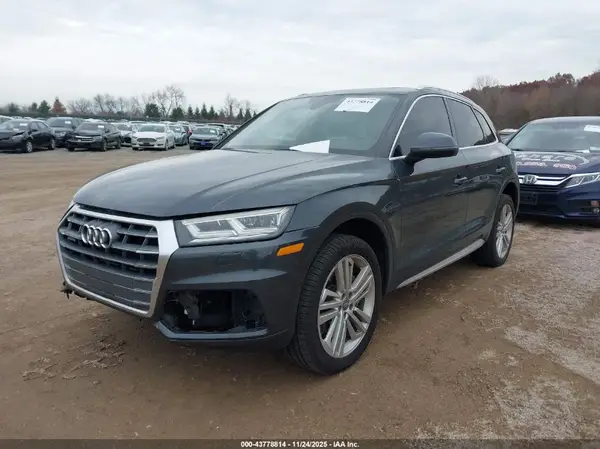 WA1BNAFY7J2017228 2018 AUDI Q5 - Image 2