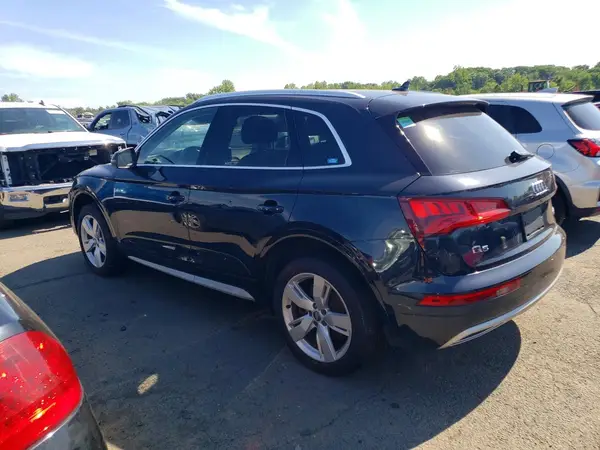WA1BNAFY7J2021067 2018 AUDI Q5 - Image 2