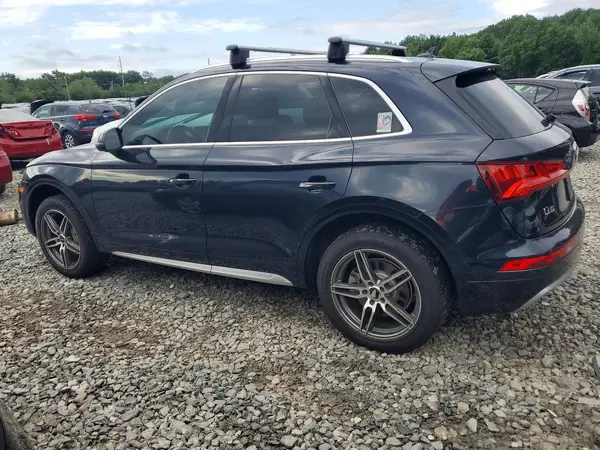 WA1BNAFY7J2039861 2018 AUDI Q5 - Image 2