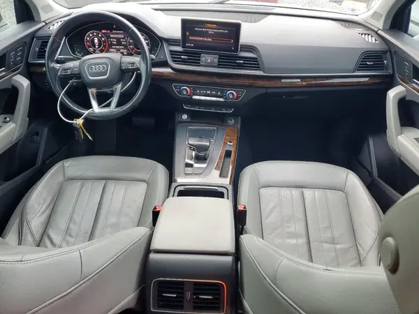 WA1BNAFY7J2039861 2018 AUDI Q5 - Image 8