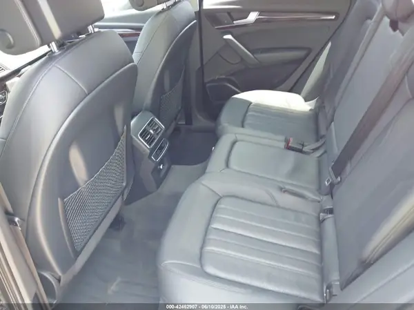 WA1BNAFY7J2042212 2018 AUDI Q5 - Image 8