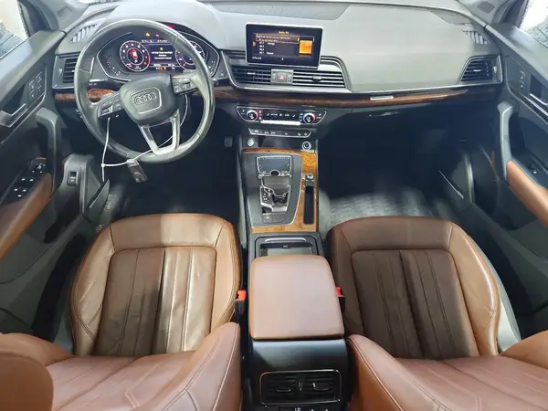 WA1BNAFY7J2047829 2018 AUDI Q5 - Image 8