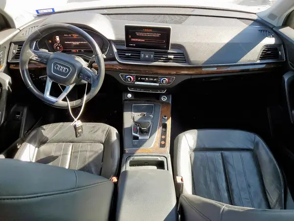 WA1BNAFY7J2047944 2018 AUDI Q5 - Image 8