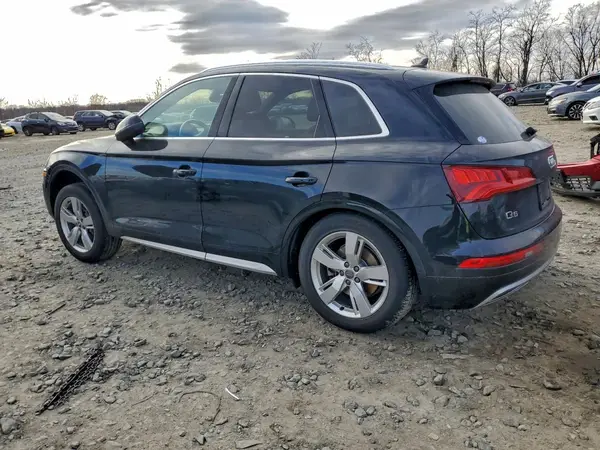 WA1BNAFY7J2057387 2018 AUDI Q5 - Image 2