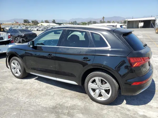 WA1BNAFY7J2067921 2018 AUDI Q5 - Image 2