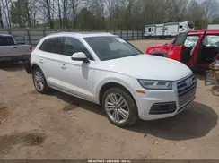 WA1BNAFY7J2072228 2018 AUDI Q5