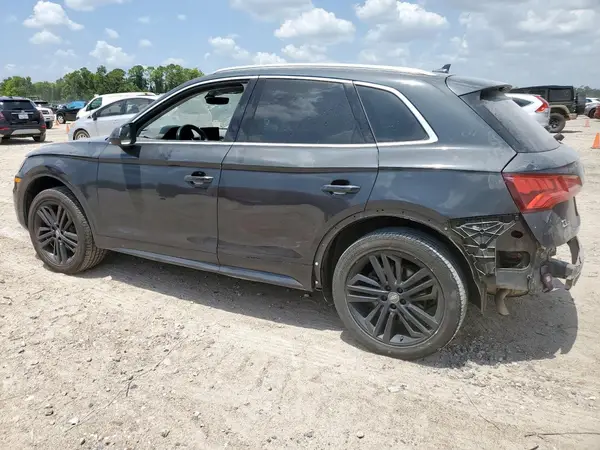 WA1BNAFY7J2079051 2018 AUDI Q5 - Image 2