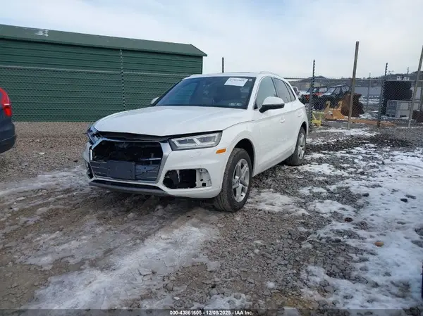 WA1BNAFY7J2085576 2018 AUDI Q5 - Image 2