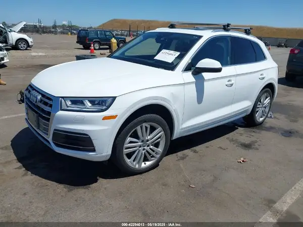 WA1BNAFY7J2087165 2018 AUDI Q5 - Image 2