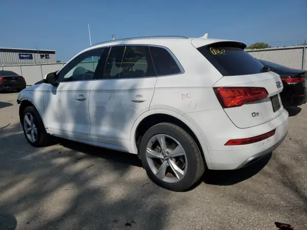 WA1BNAFY7J2092785 2018 AUDI Q5 - Image 2