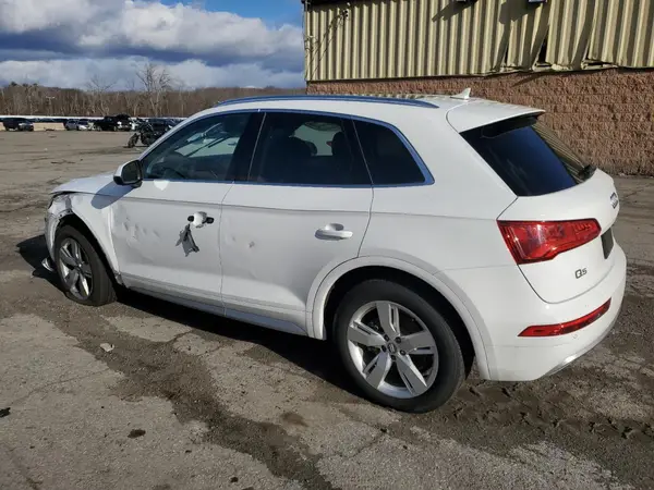 WA1BNAFY7J2094066 2018 AUDI Q5 - Image 2
