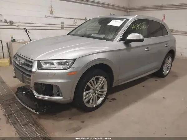 2018 AUDI Q5 IAAI lot 44545123 auction photo 2