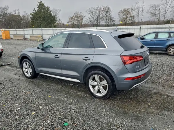 WA1BNAFY7J2105275 2018 AUDI Q5 - Image 2