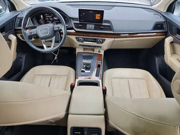 WA1BNAFY7J2107057 2018 AUDI Q5 - Image 8