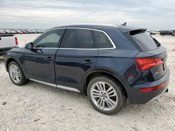 WA1BNAFY7J2111951 2018 AUDI Q5 - Image 2