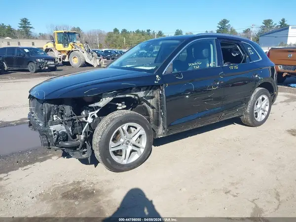 WA1BNAFY7J2134257 2018 AUDI Q5 - Image 2