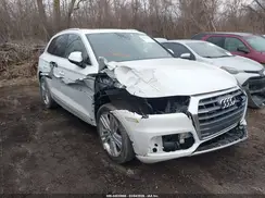 WA1BNAFY7J2135540 2018 AUDI Q5