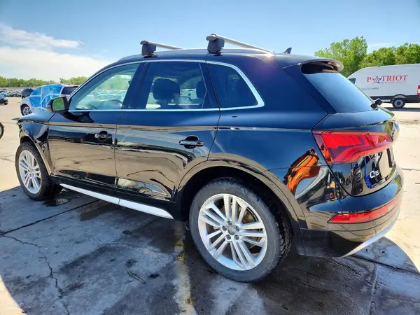 WA1BNAFY7J2137580 2018 AUDI Q5 - Image 2