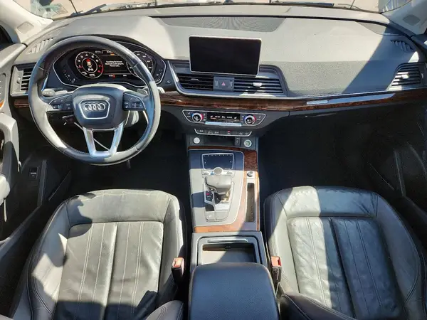 WA1BNAFY7J2137580 2018 AUDI Q5 - Image 8