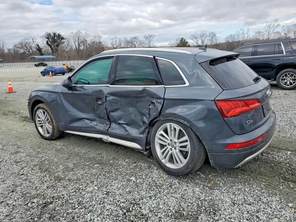 WA1BNAFY7J2150295 2018 AUDI Q5 - Image 2