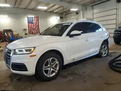 WA1BNAFY7J2174533 2018 AUDI Q5