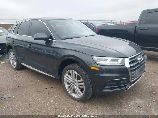 WA1BNAFY7J2176184 2018 AUDI Q5 - Image 1
