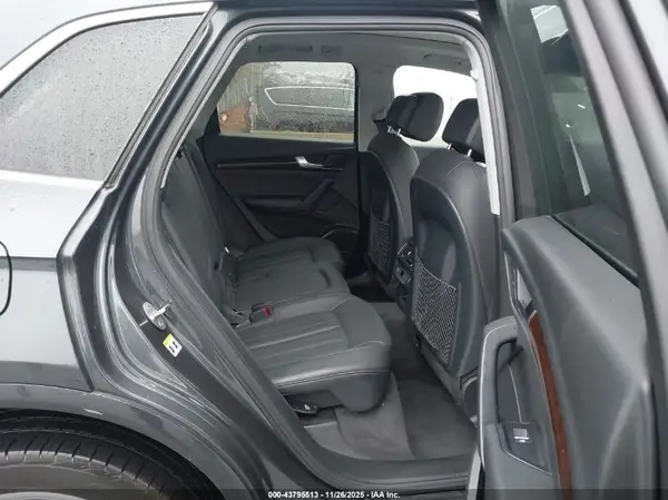 WA1BNAFY7J2196340 2018 AUDI Q5 - Image 8