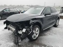 WA1BNAFY7J2197004 2018 AUDI Q5