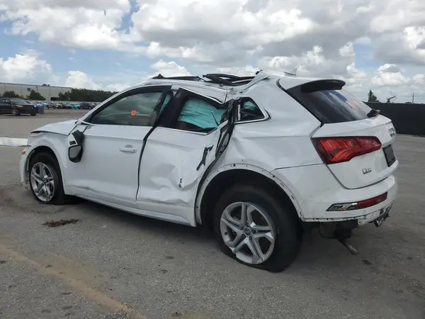 WA1BNAFY7J2204209 2018 AUDI Q5 - Image 2