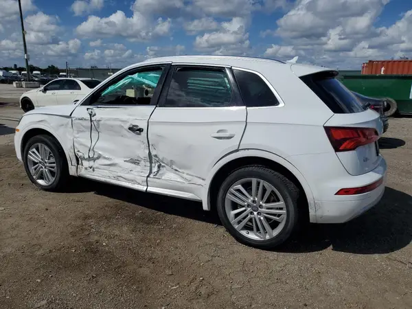 WA1BNAFY7J2205148 2018 AUDI Q5 - Image 2