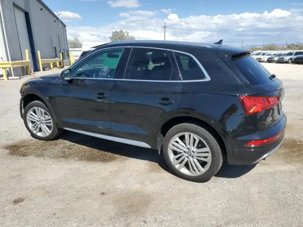WA1BNAFY7J2209393 2018 AUDI Q5 - Image 2