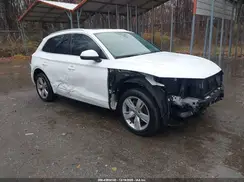 WA1BNAFY7J2209555 2018 AUDI Q5