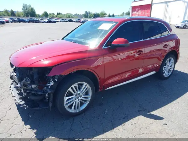 WA1BNAFY7J2211273 2018 AUDI Q5 - Image 2