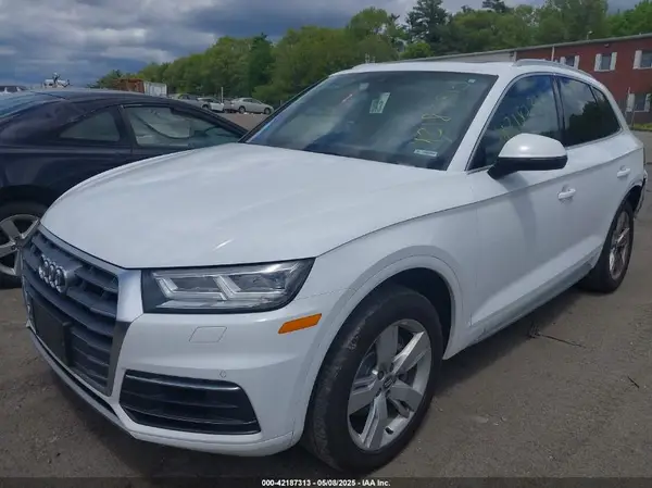 WA1BNAFY7J2211340 2018 AUDI Q5 - Image 2