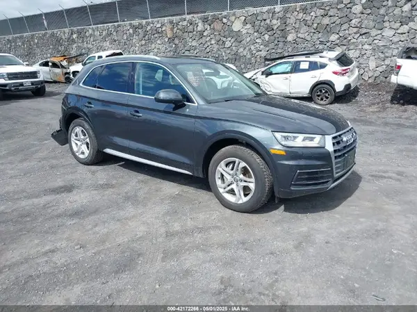 WA1BNAFY7J2213699 2018 AUDI Q5 - Image 1