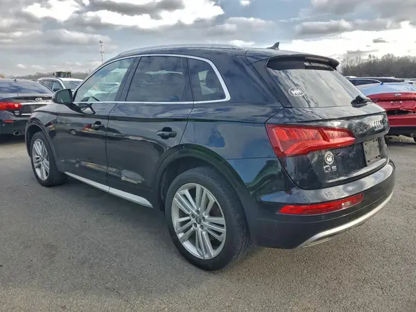 WA1BNAFY7J2214996 2018 AUDI Q5 - Image 2