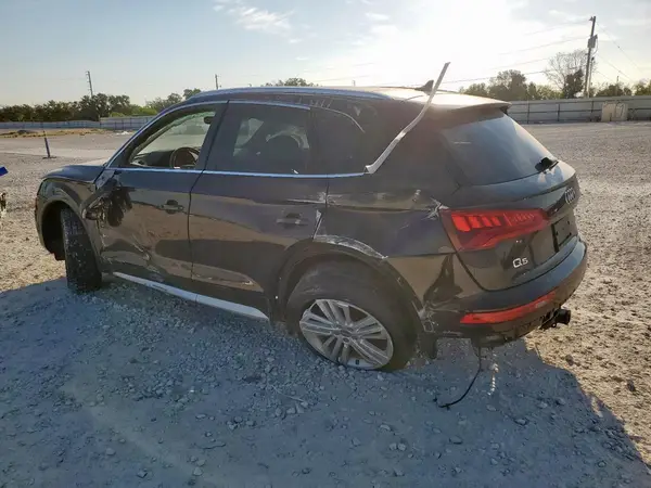 WA1BNAFY7J2218949 2018 AUDI Q5 - Image 2