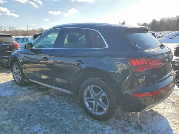 WA1BNAFY7J2240272 2018 AUDI Q5 - Image 2