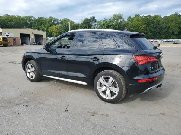 WA1BNAFY7J2241101 2018 AUDI Q5 - Image 2