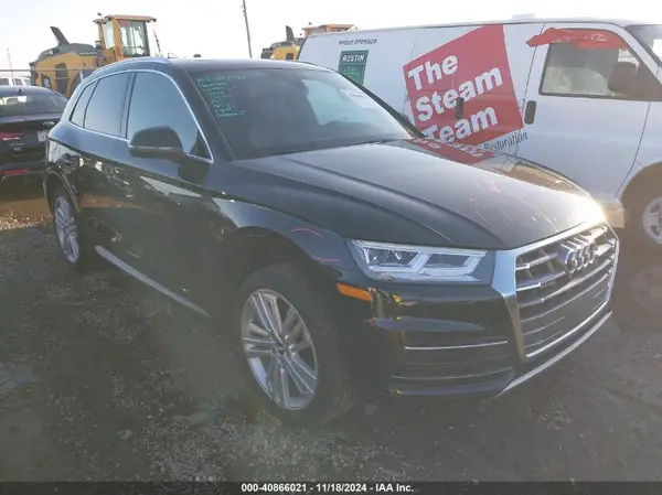 WA1BNAFY7J2248002 2018 AUDI Q5 - Image 1