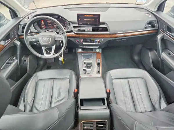 WA1BNAFY7K2018798 2019 AUDI Q5 - Image 8