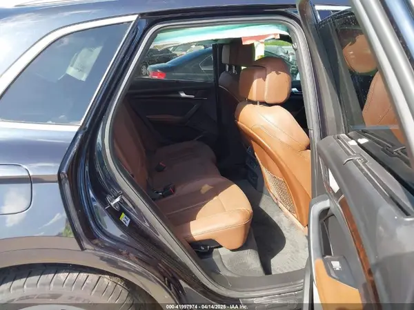 WA1BNAFY7K2022057 2019 AUDI Q5 - Image 8