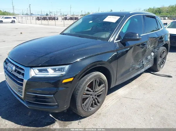 WA1BNAFY7K2026299 2019 AUDI Q5 - Image 2