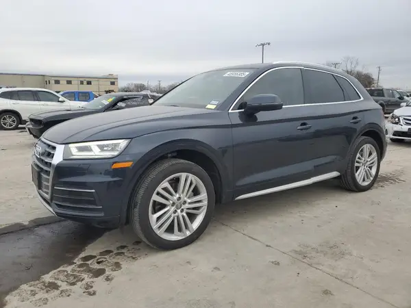WA1BNAFY7K2033026 2019 AUDI Q5 - Image 1