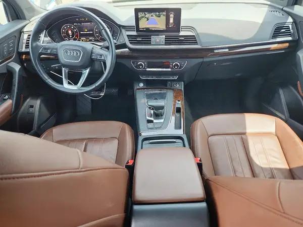 WA1BNAFY7K2033138 2019 AUDI Q5 - Image 8