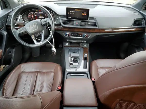 WA1BNAFY7K2033169 2019 AUDI Q5 - Image 8